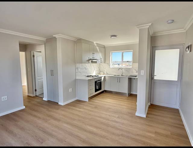 2 BEDROOM APARTMENT TO LET IN SUNNINGDALE